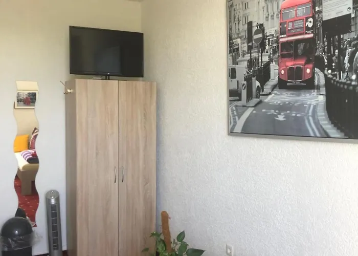 Nauenburg Alojamento de Acomodação e Pequeno-almoço Heere