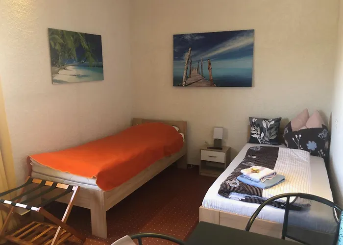 Nauenburg Alojamento de Acomodação e Pequeno-almoço Heere